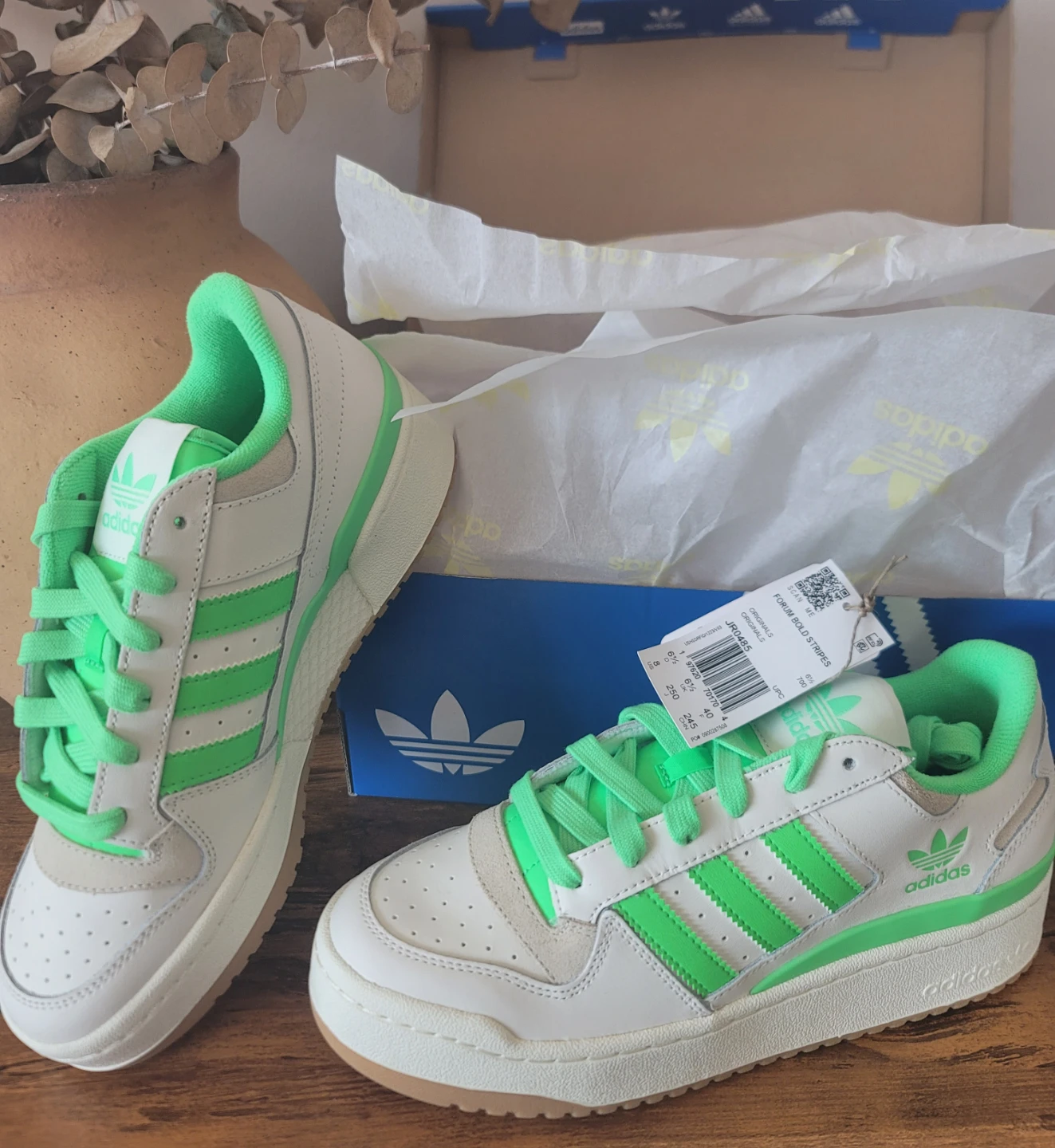 Adidas Womens Forum Bold Stripes 'White Green' NWT US 8
