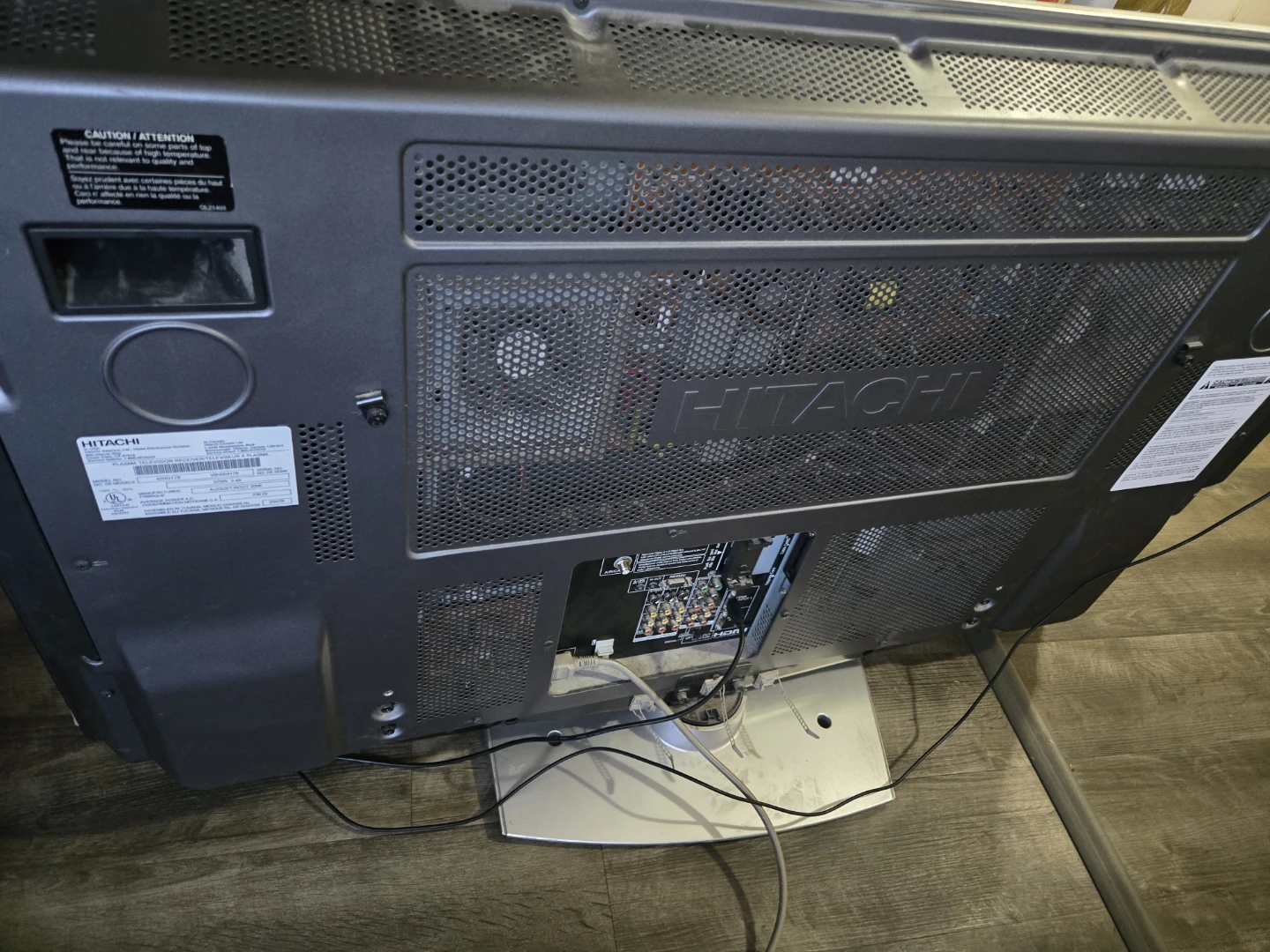Hitachi Flat Screen TV.   47 inch - photo 5