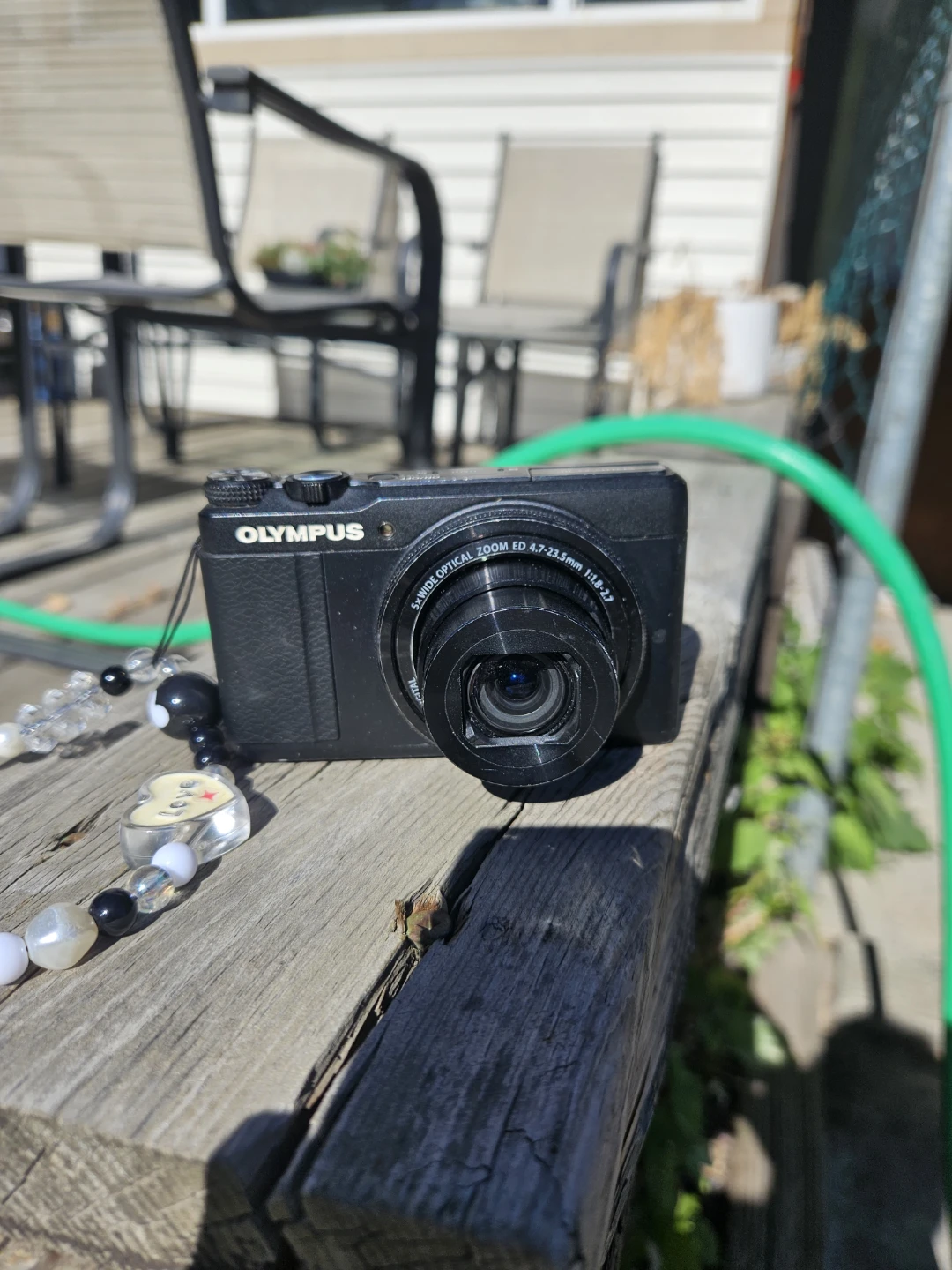 Olympus Stylus XZ-10 Digital Camera