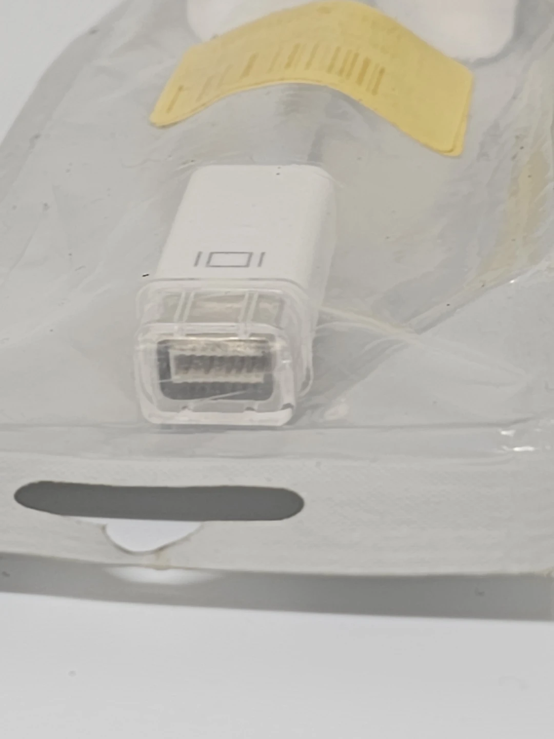 Mini DVI to DVI Adapter - New - photo 2