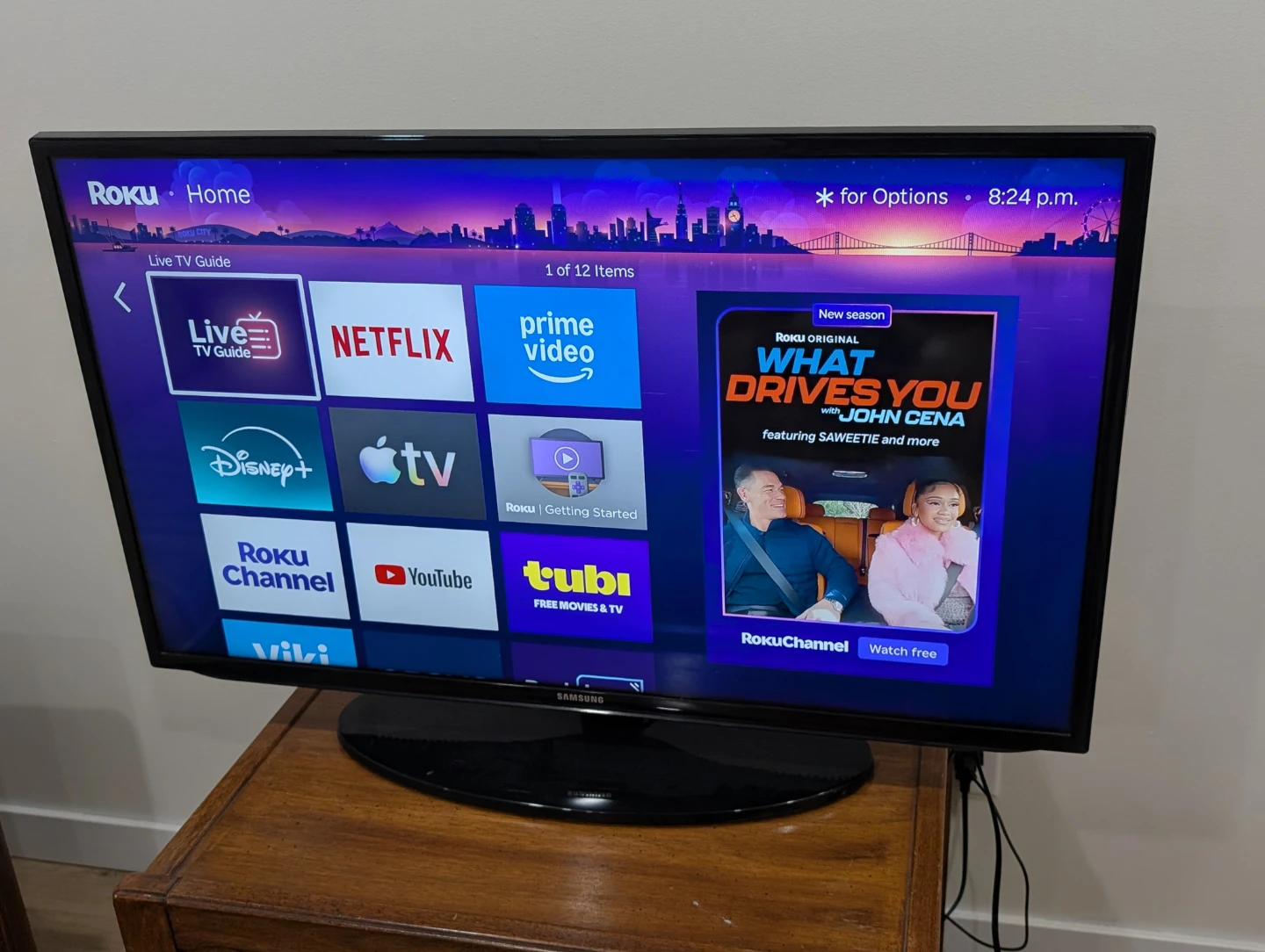 Samsung Roku 40"  TV - photo 4