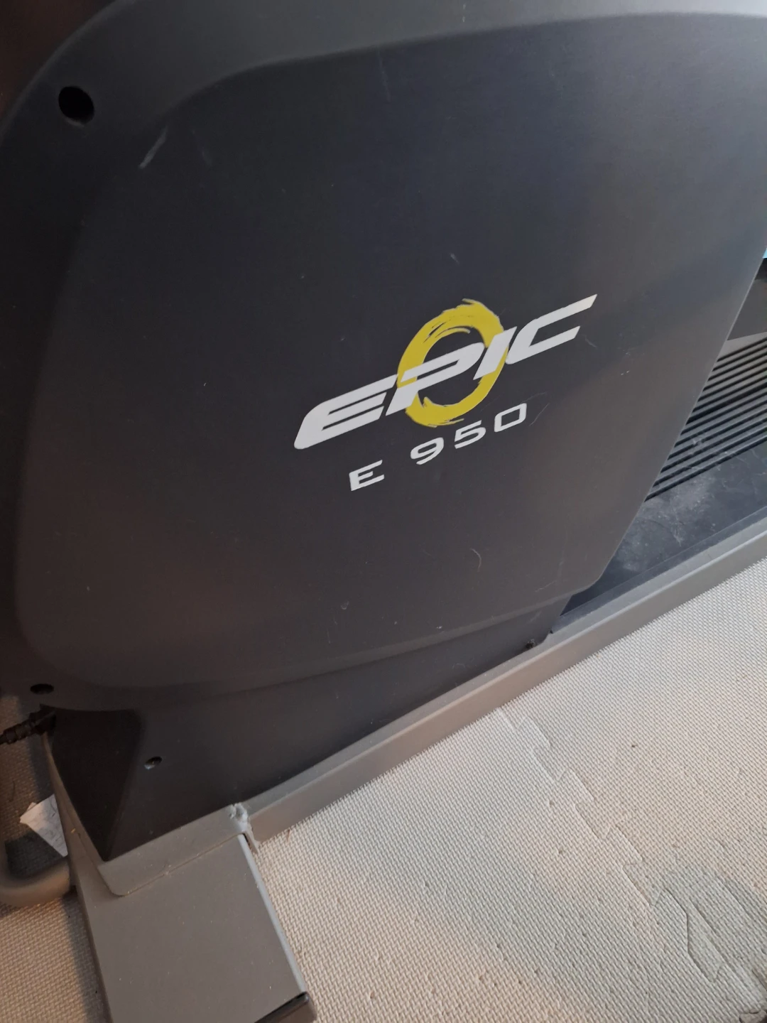 Elliptical exercise equipment - photo 3