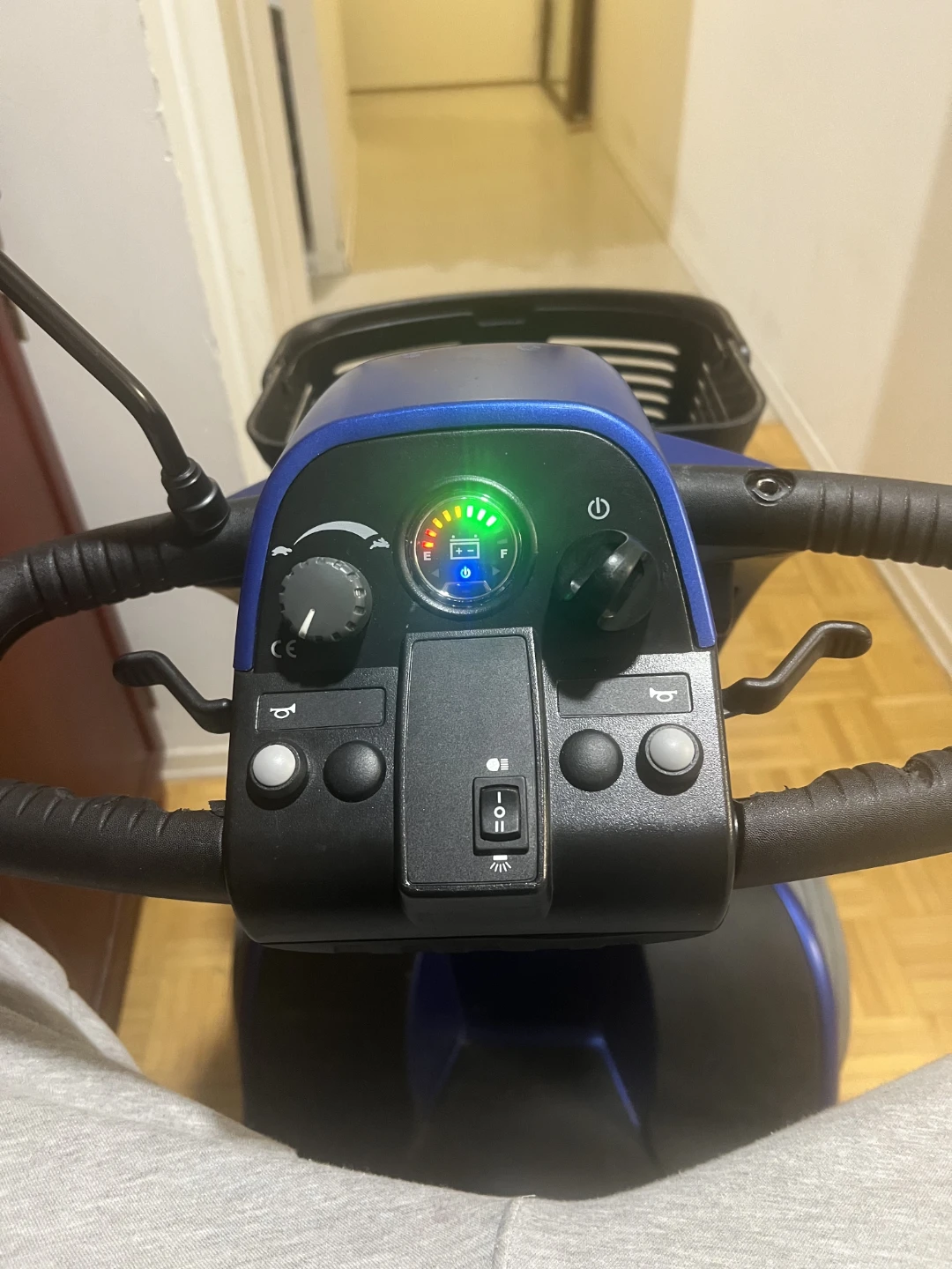 Mobility scooter  blue - photo 2