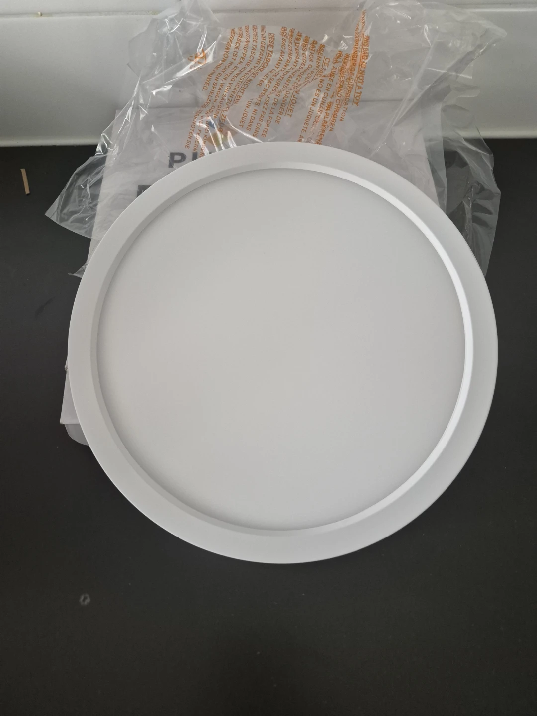 Pura Lighting LED Slim Surface Mount 9" Round Light Fixture - photo 2