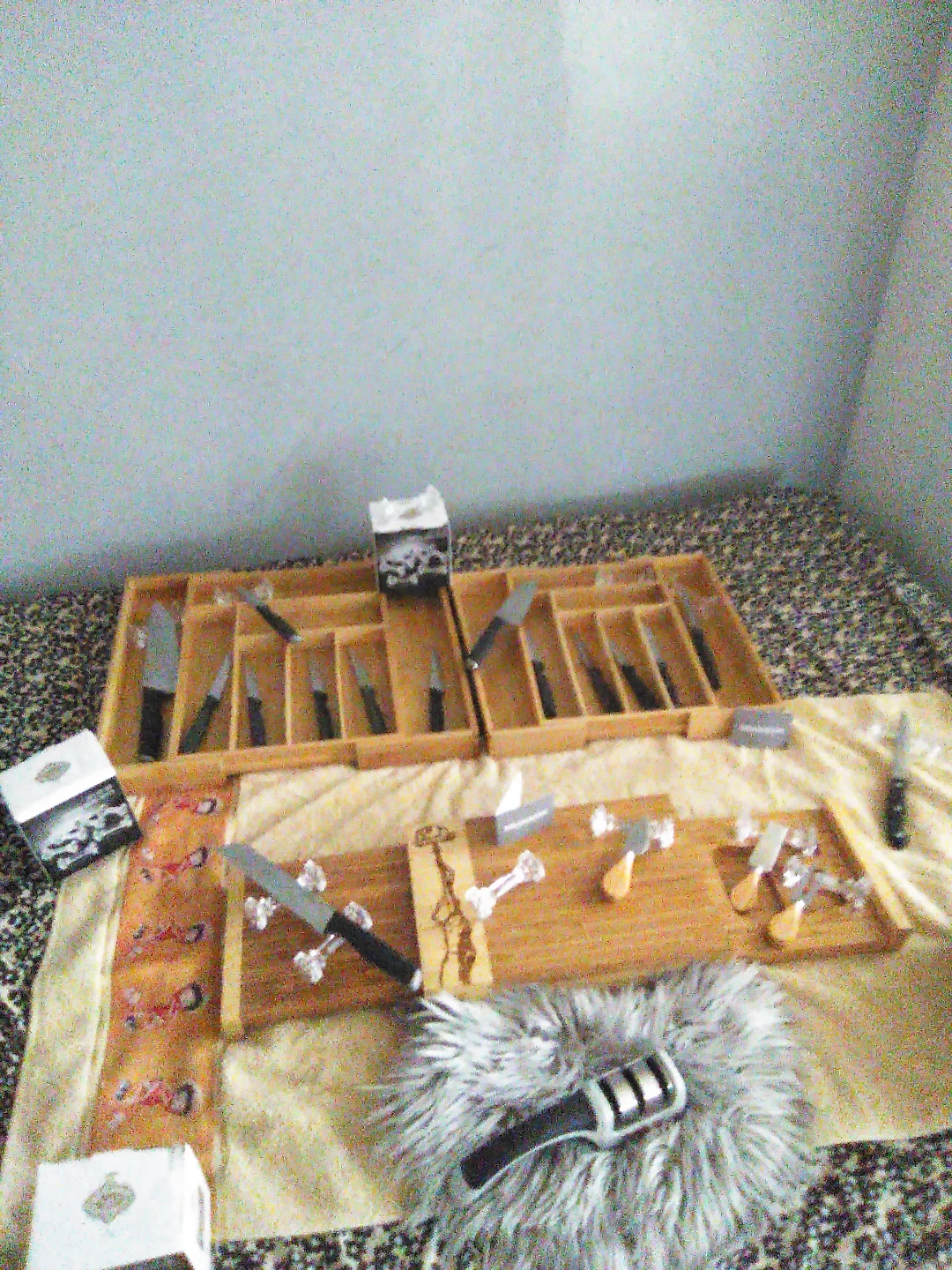 Shannon Crystal Knife Rests - Set of Six