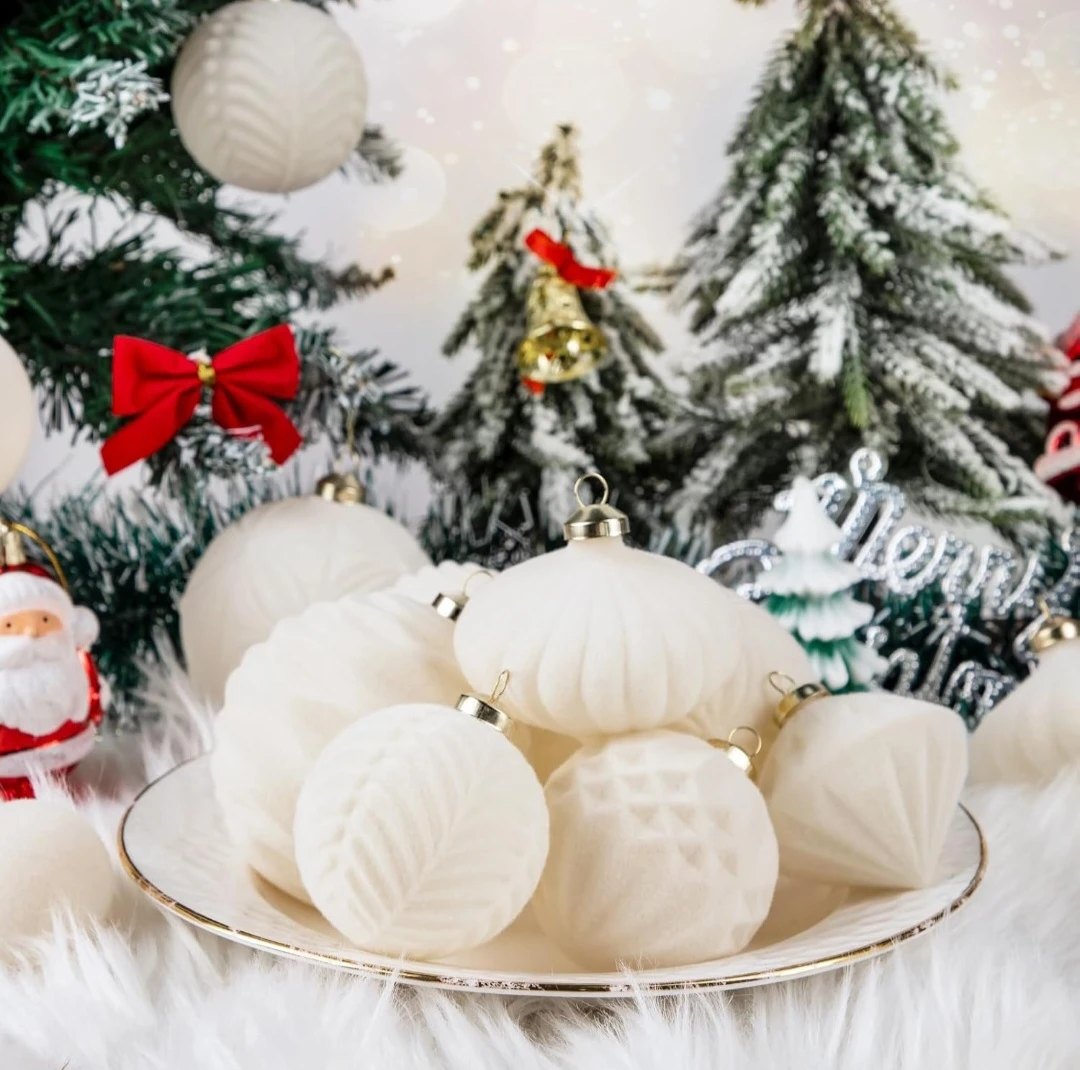 New 35pcs Velvet Christmas Decor - Creamy White - photo 2