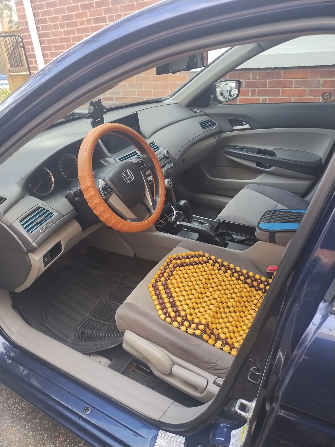Honda Accord - Blue Sedan - photo 5