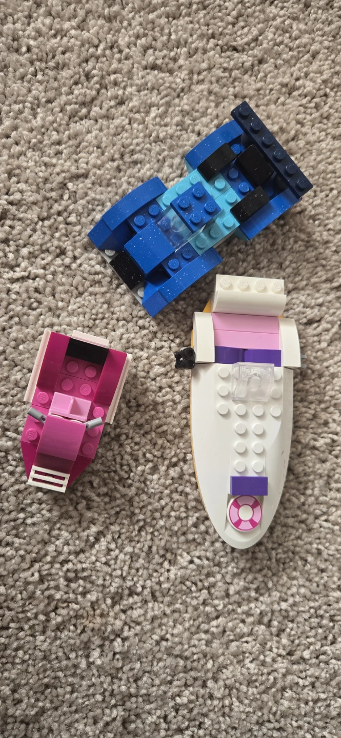 LEGO Friends Boats and Car Set - photo 2