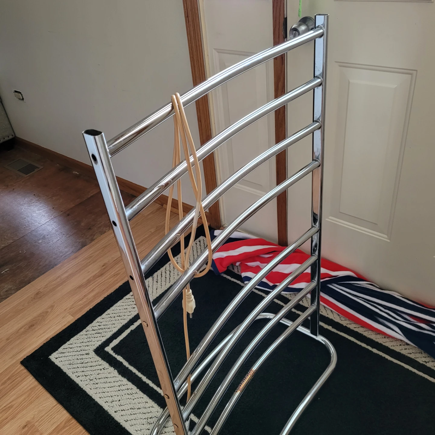 🥕Heated Towel Rack - Chrome Finish - photo 2