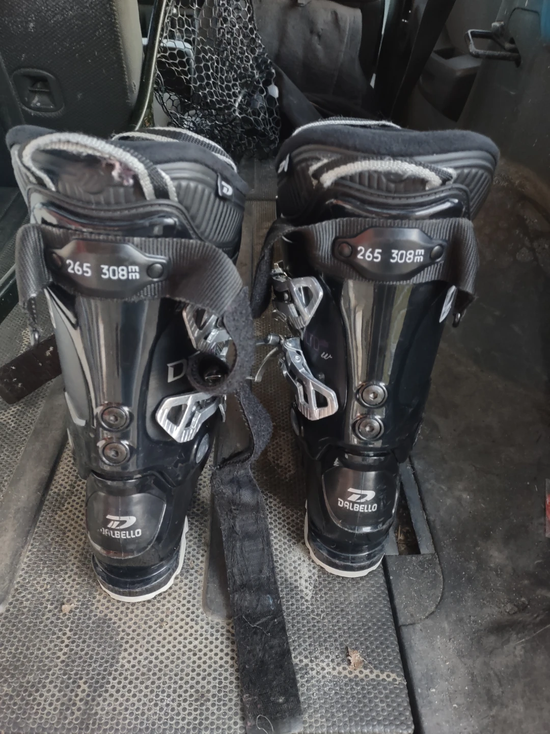 Dalbello Ski Boots Size 26.5 - photo 2