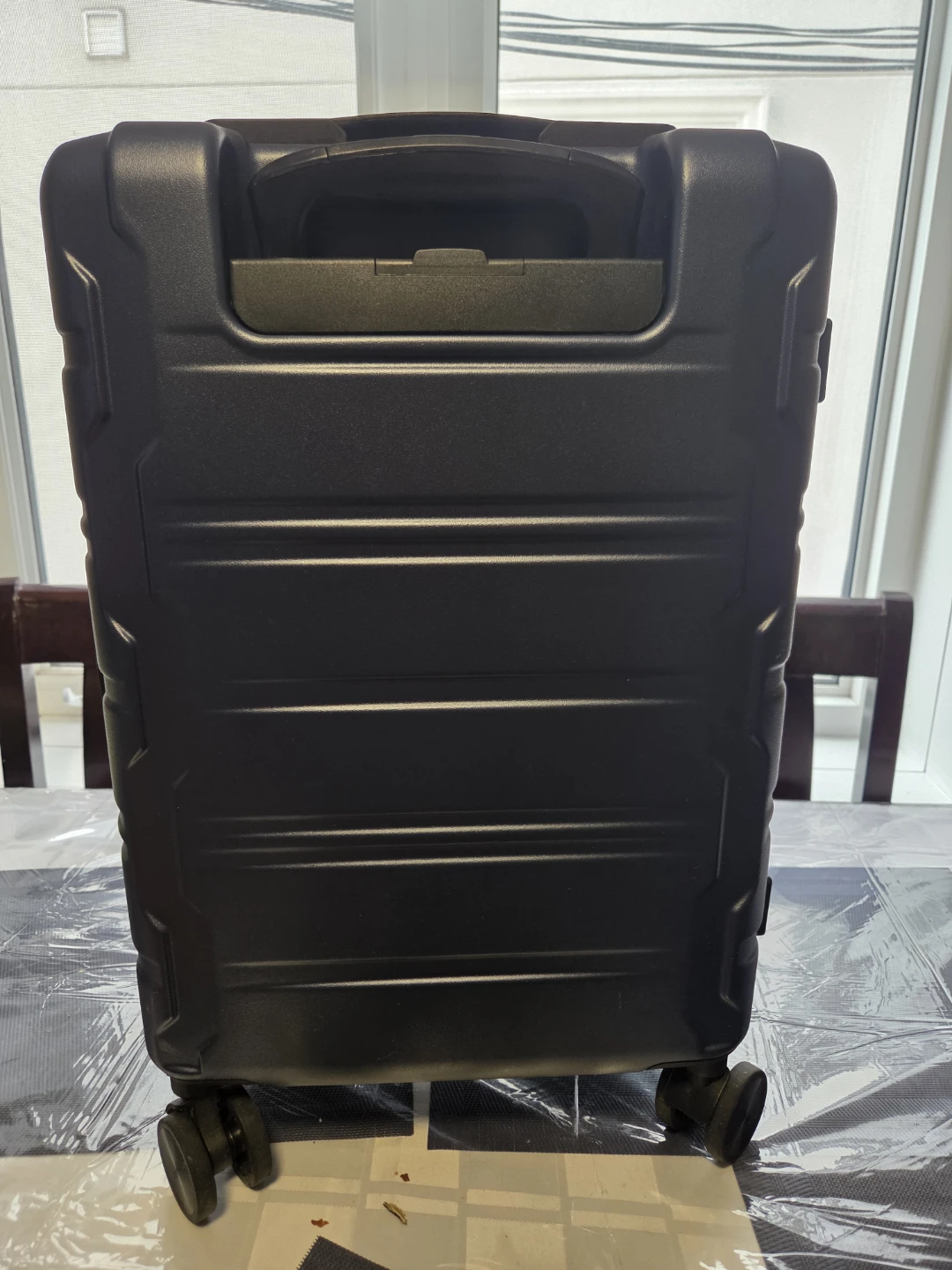 LuggeX Black Carry-On Suitcase - photo 2