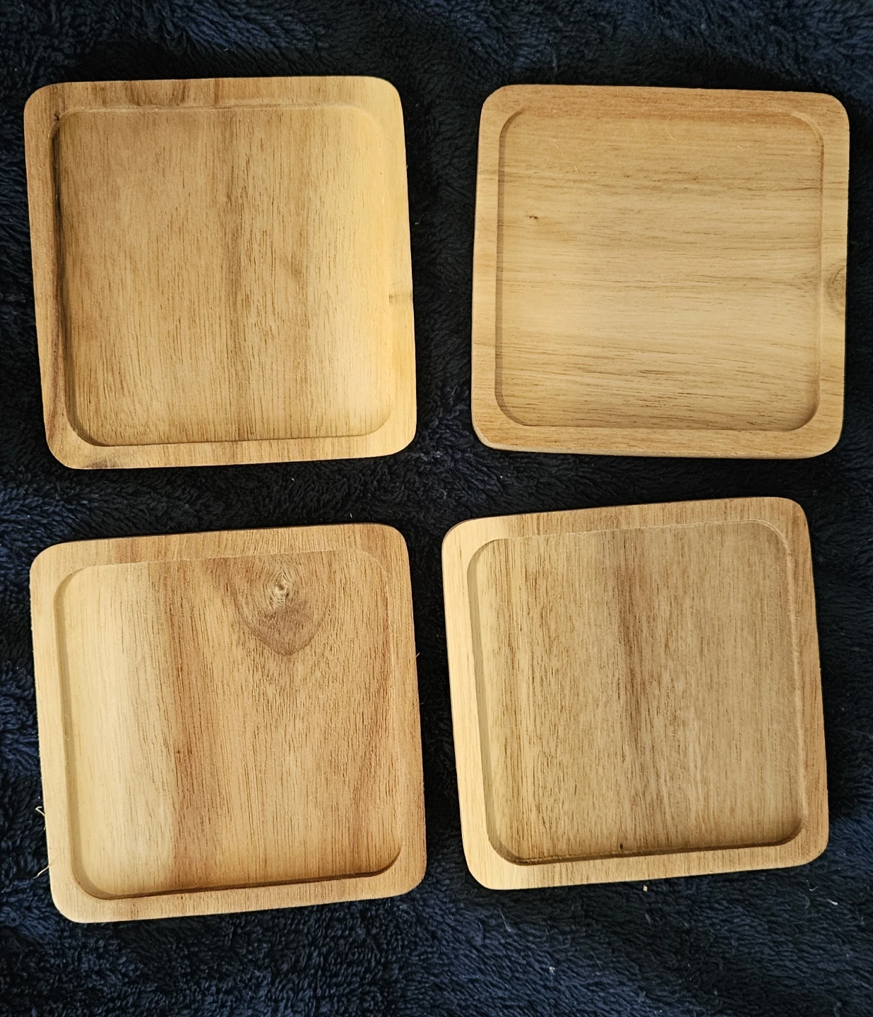 NEW - Set of 4 lightweight Wooden Coasters