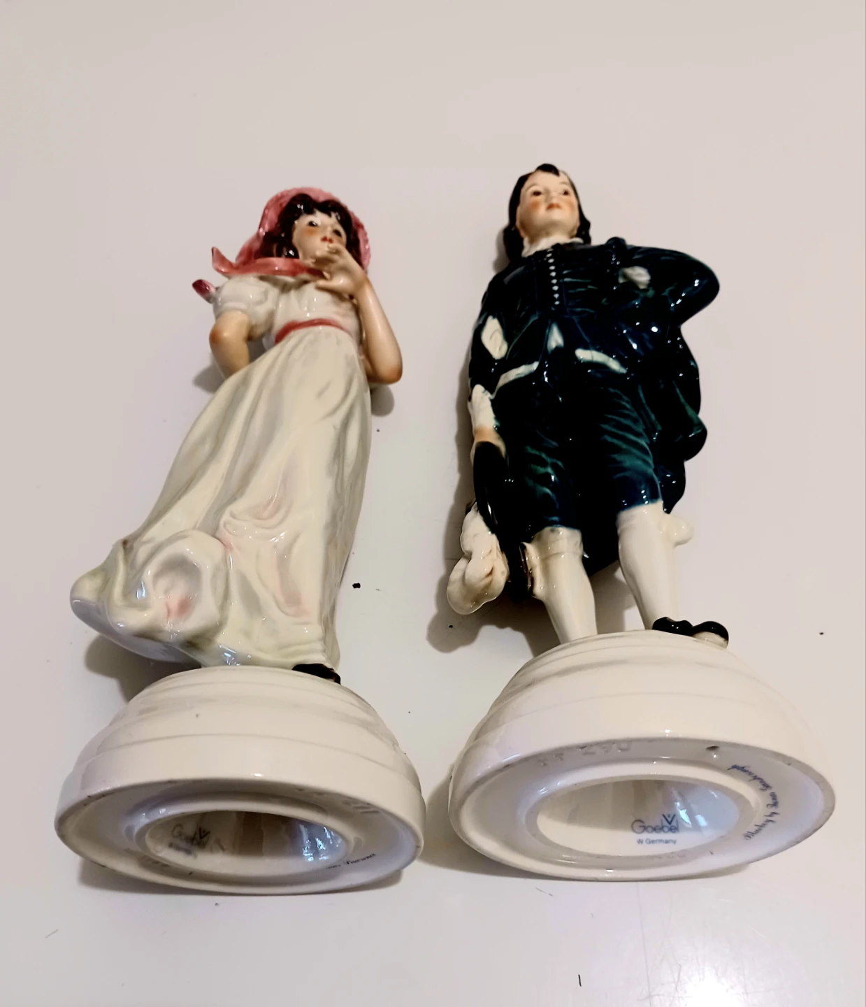 Vtg. W. German Goebel Blueboy & Pinkie Statues - photo 5
