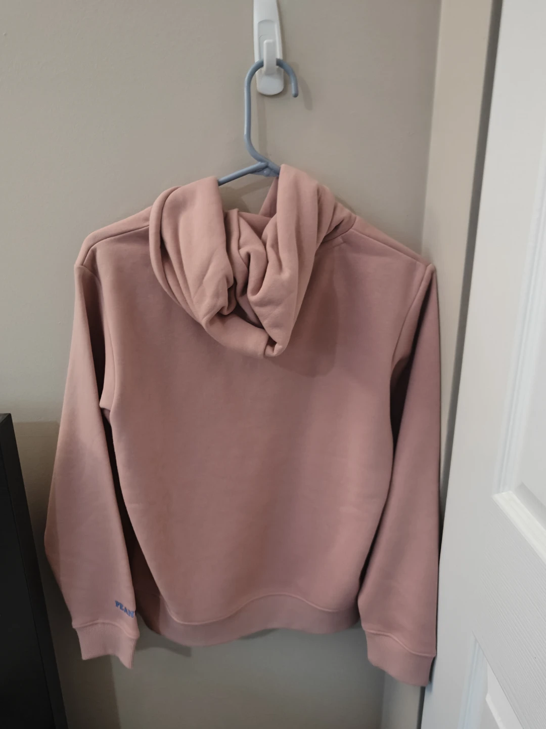 Snoopy 50 Hoodie Pink from Japan 💖🧡 - photo 2