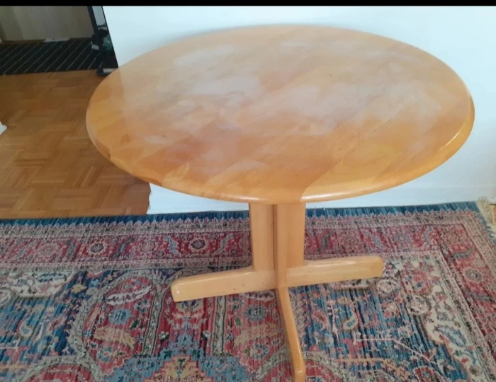 Round Wood Table