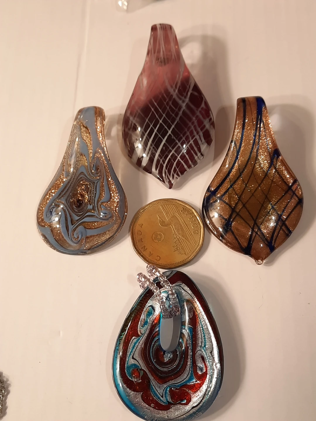 Set of 4 Glass Pendants - photo 2