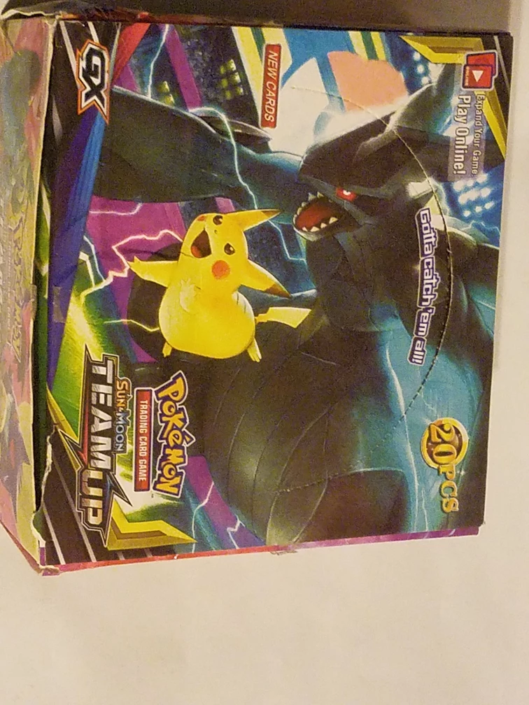 Pokemon Sun & Moon Team Up Trading Card Game