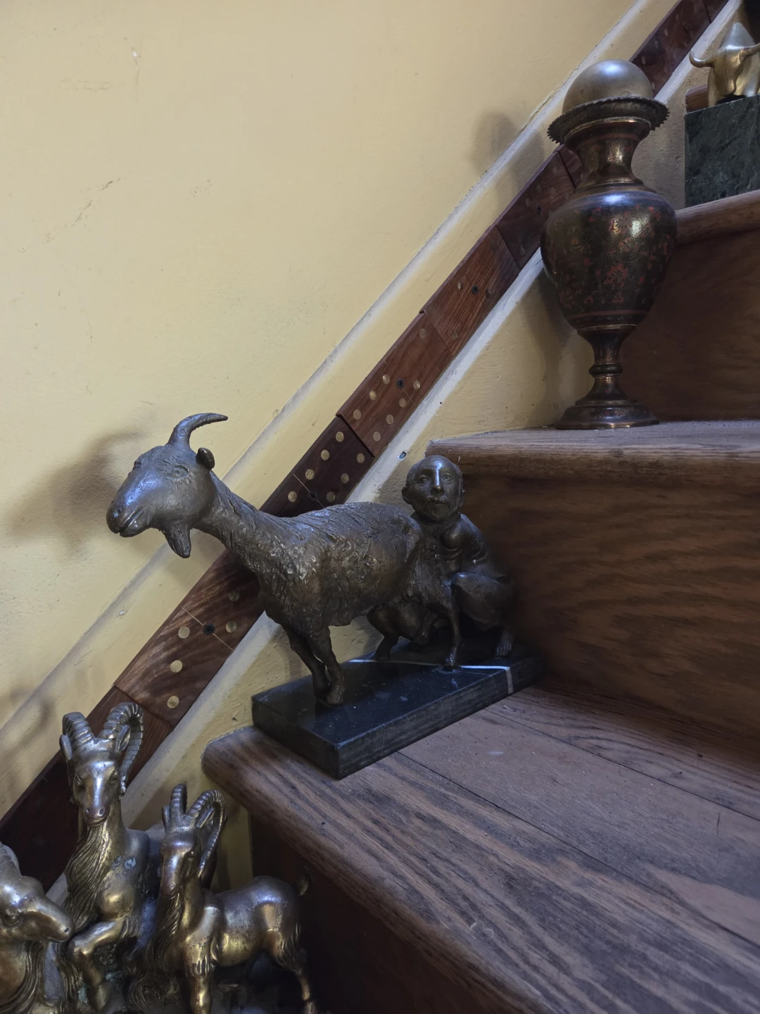 Bronze goats - photo 3