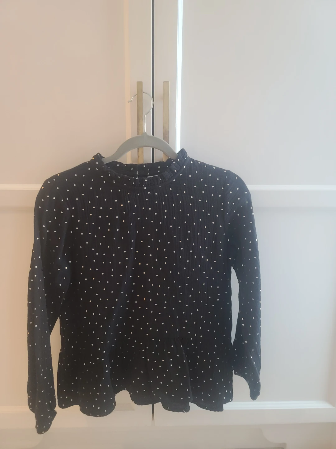 Cat & Jack Black Polka Dot Long Sleeve Top - Size L (10/12)