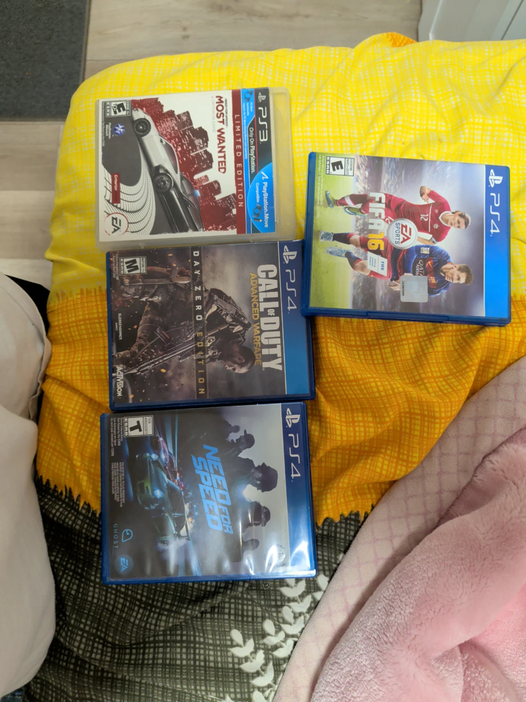 PS4 FIFA 16 Game - photo 2