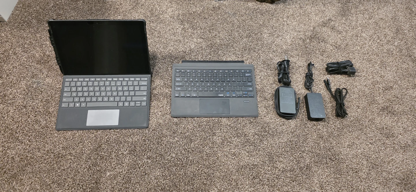 Microsoft Surface Pro 7 Tablet with Keyboard