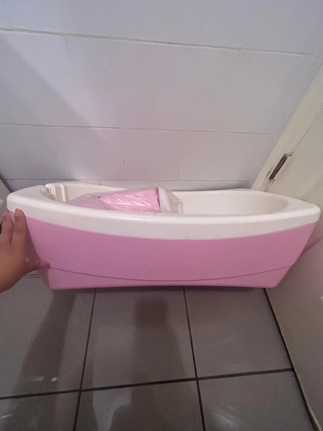 Pink & White Baby Bathtub with Sling - photo 2