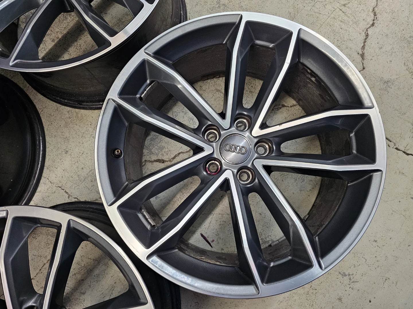 19" AUDI A5, S5 O.E.M RIMS - photo 4
