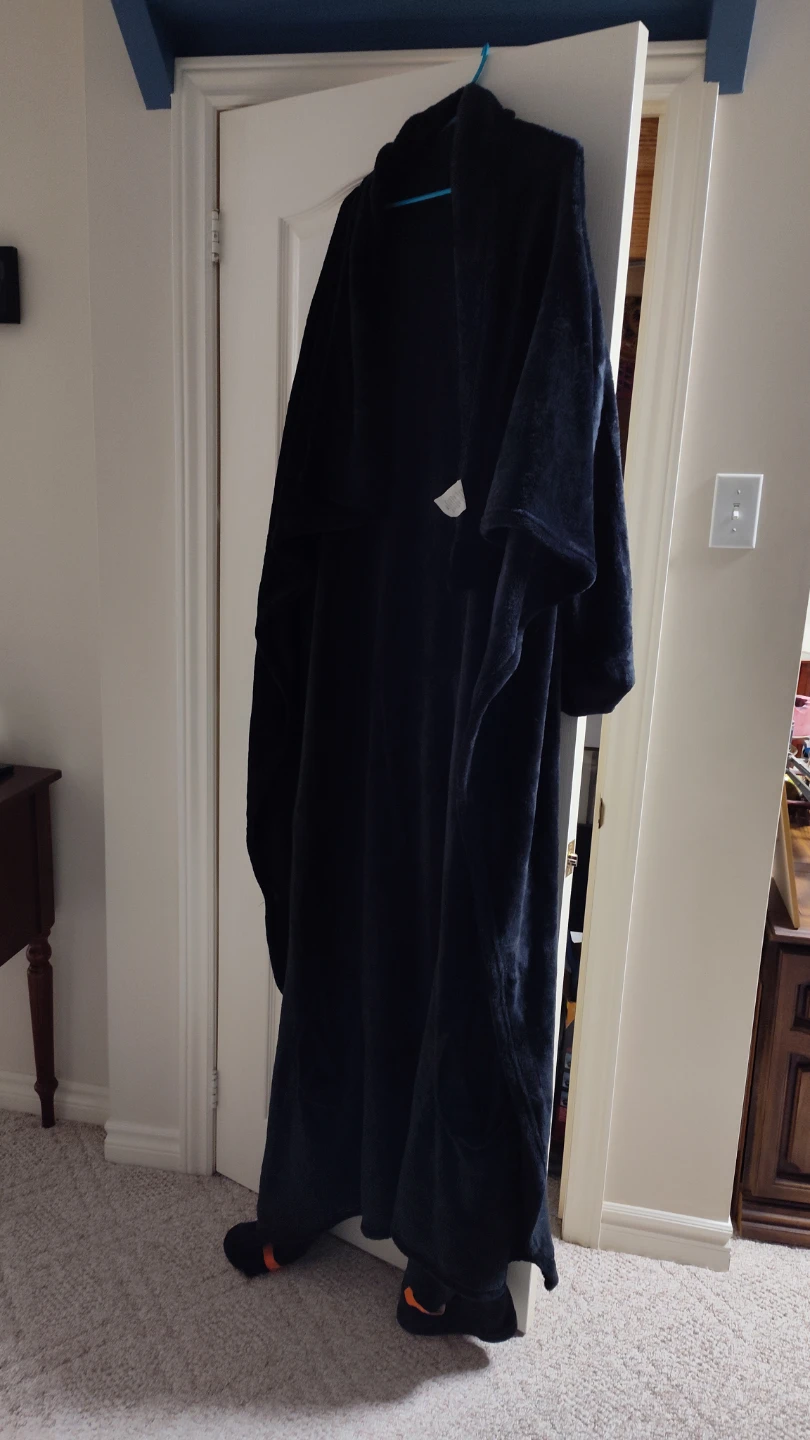 Black Plush Wearable Blanket