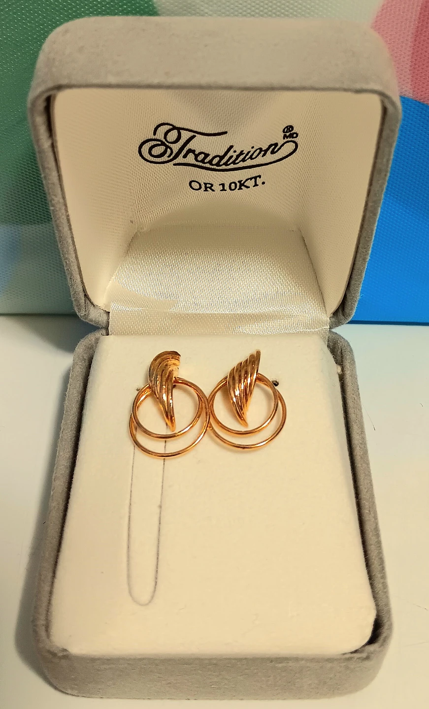 💎Brand New Unique 10KT Gold Earrings💎