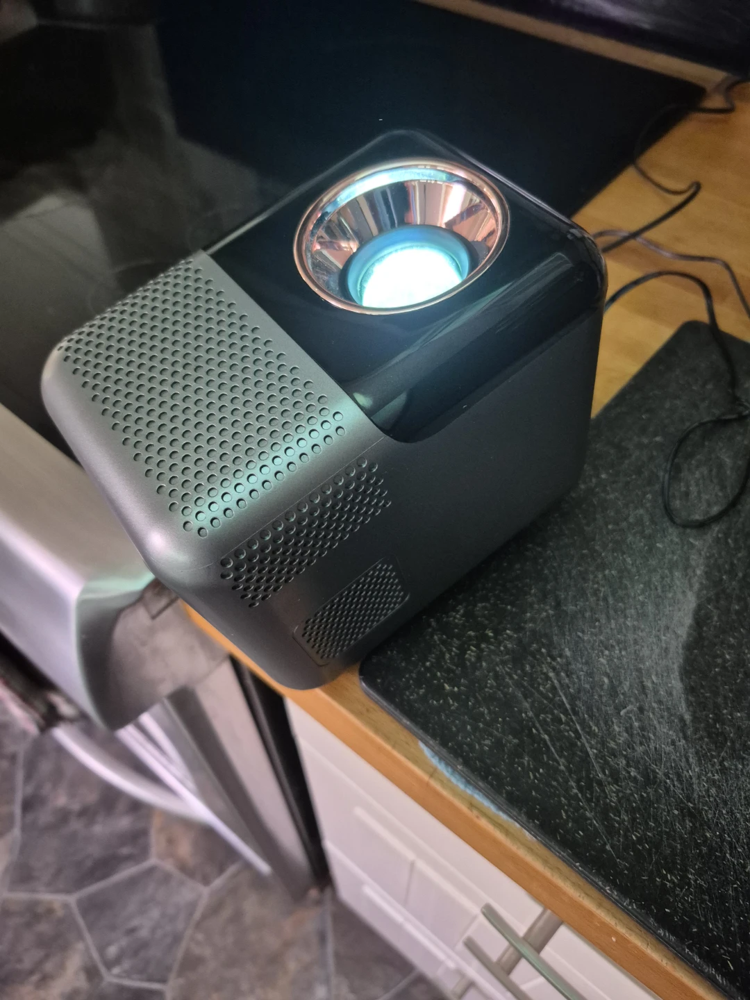 8K UHD Video Multimedia LED Projector - photo 2