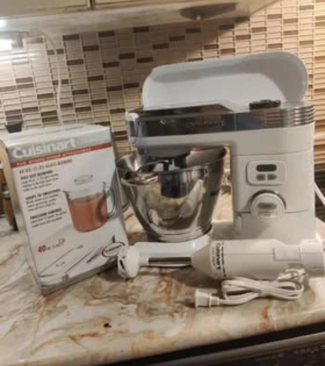 Cuisinart SM-55 5.5 Quart Stand Mixer.