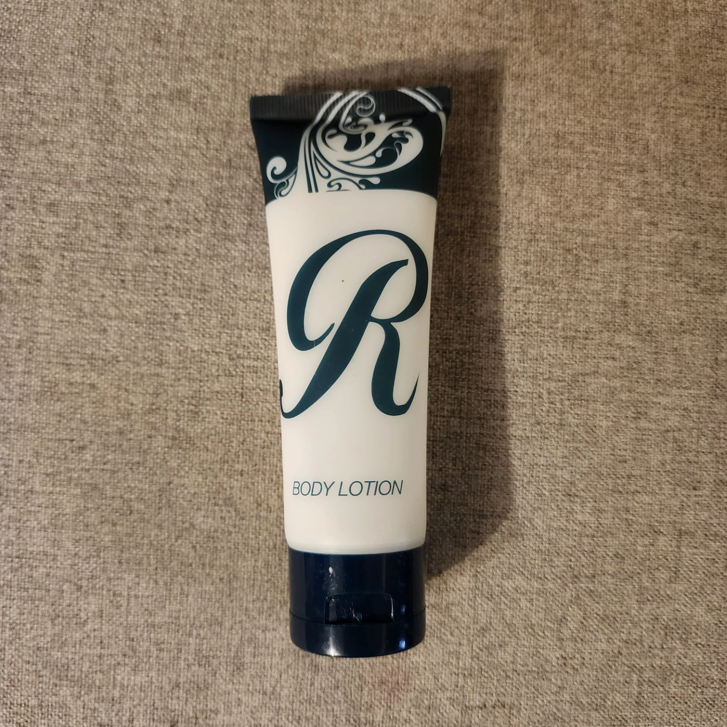 Royallon Luxury Resorts Body Lotion 90ml