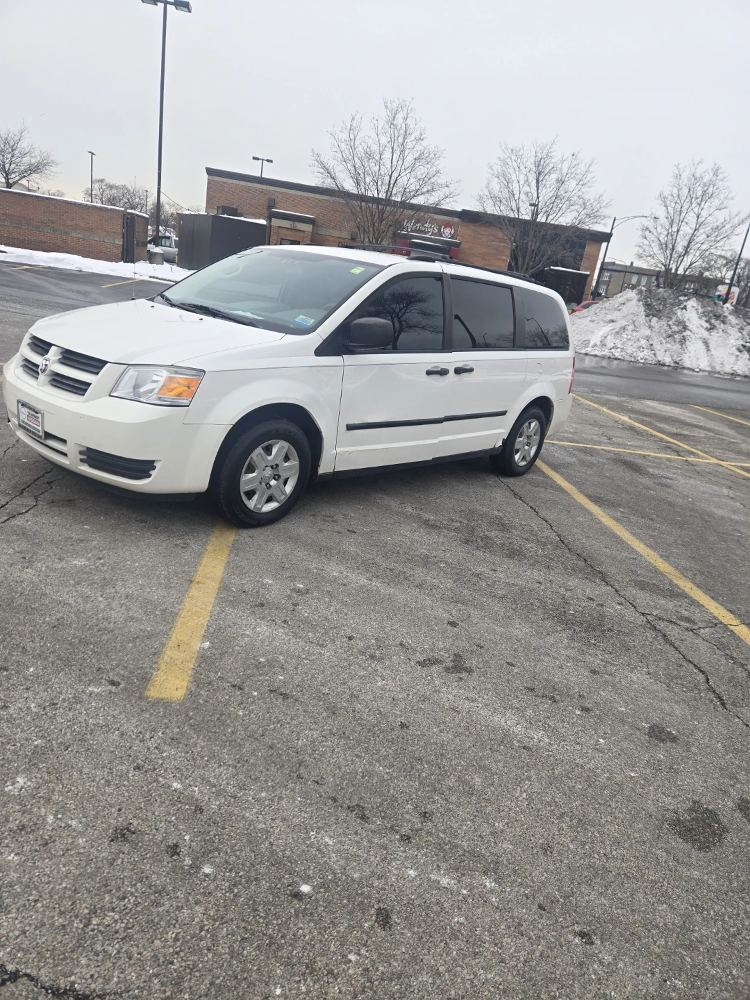 2008 White Dodge Grand Caravan