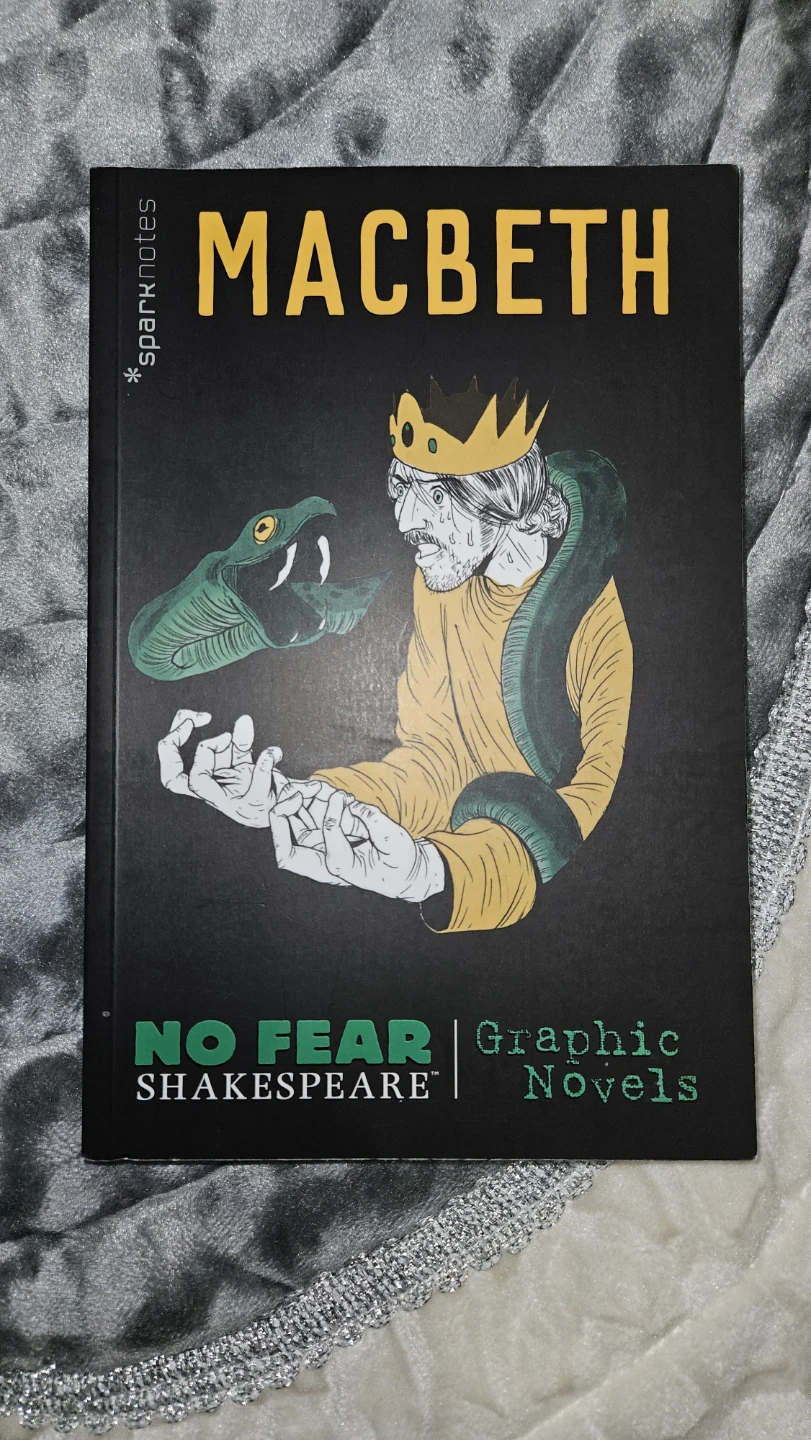 No Fear Shakespeare: Macbeth Graphic Novel