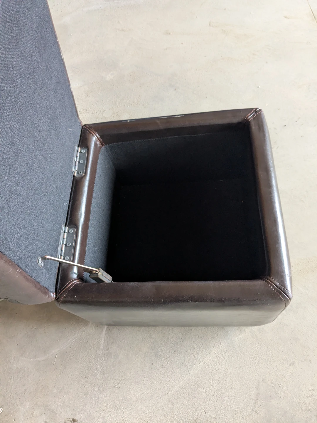 Brown Storage Ottoman - photo 4
