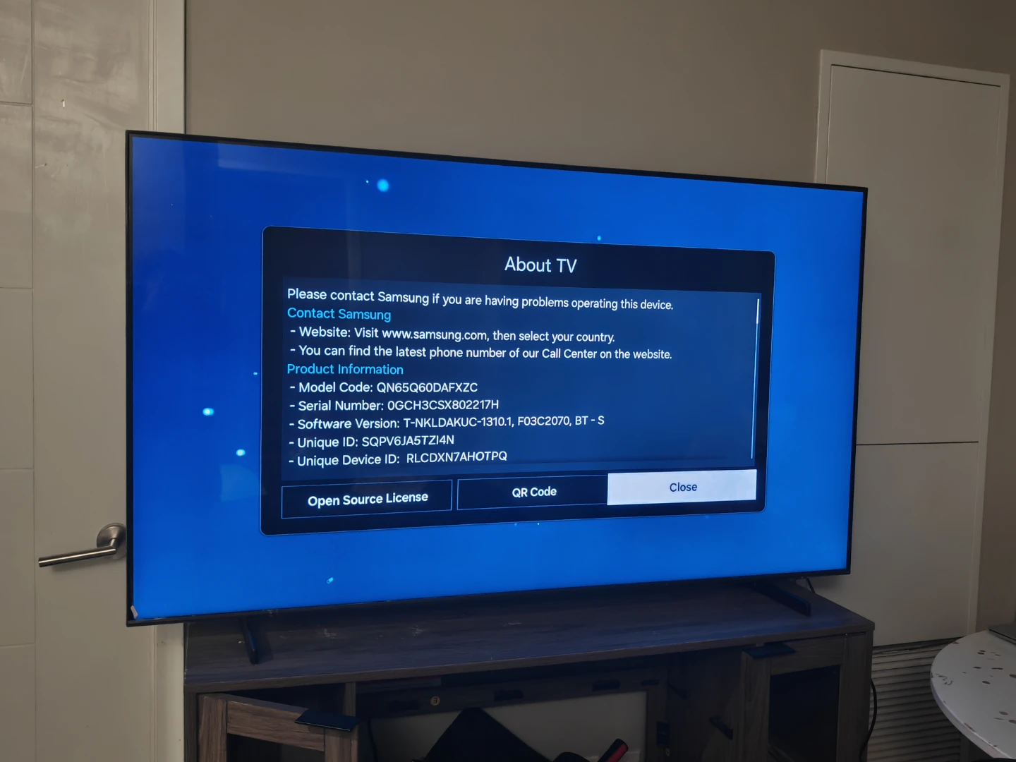 Samsung  65" QLED 4K Smart TV - photo 4