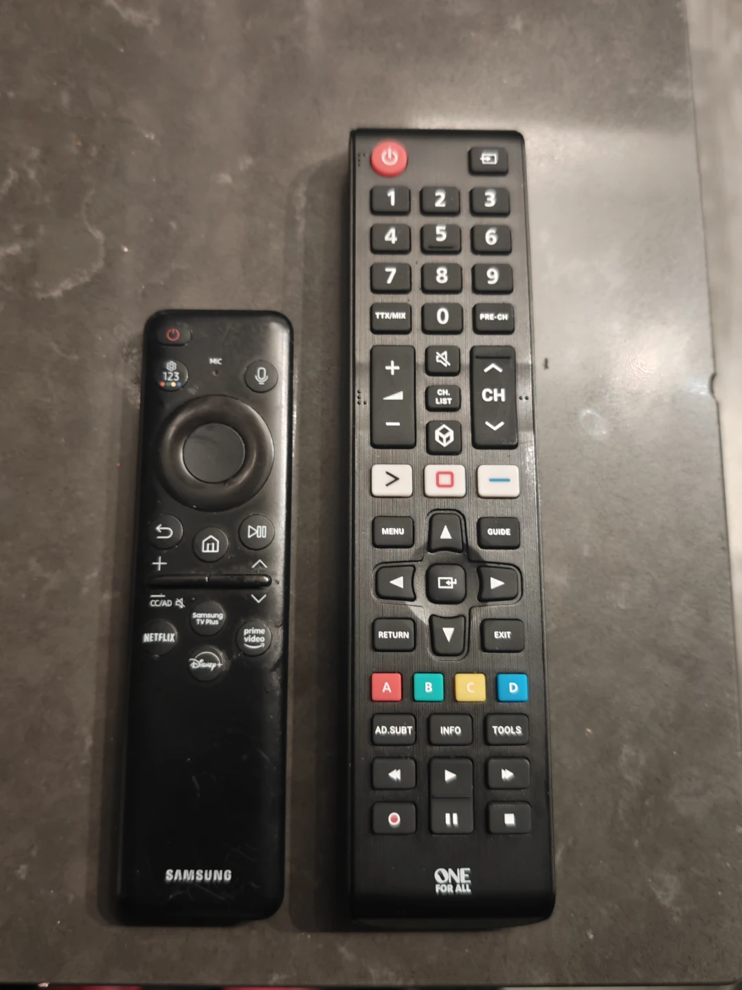 Samsung  65" QLED 4K Smart TV - photo 5