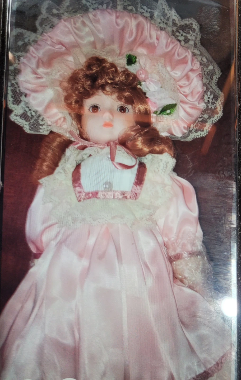 Collectible Porcelain Bride Dolls - photo 3