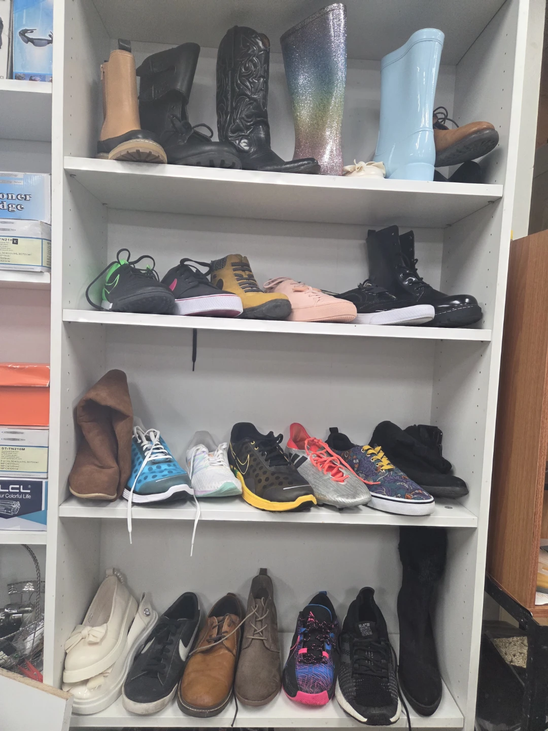 Assorted new Shoes - photo 2