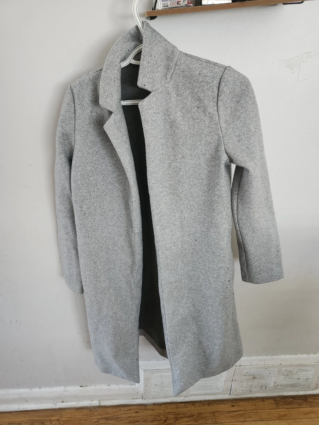 Grey Coat - photo 2