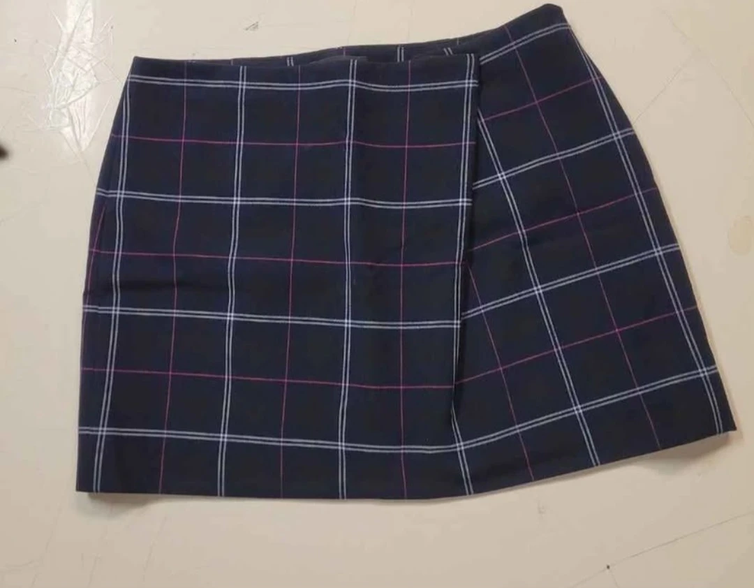 Gap & Banana Republic Skirt Bundle - photo 2