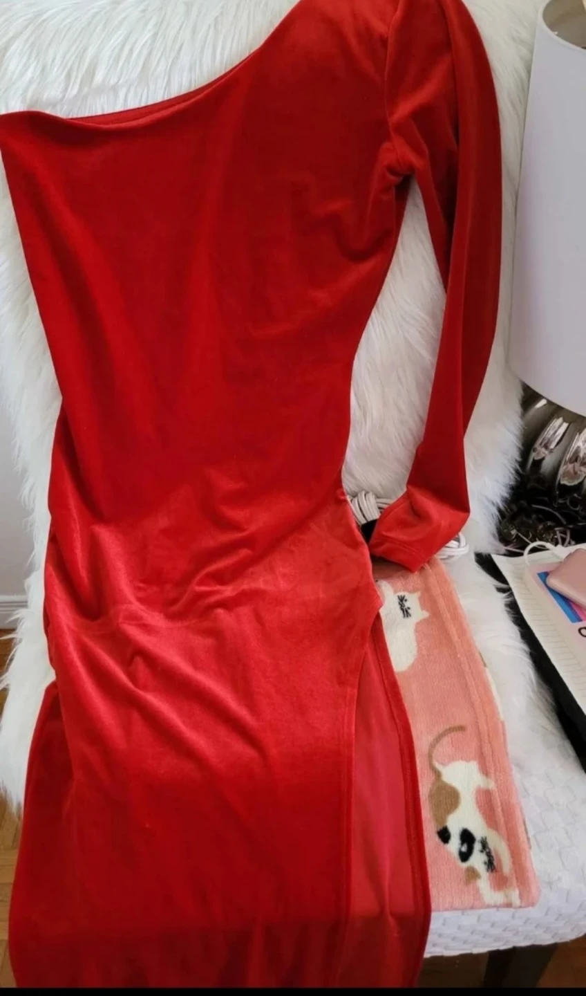 Red One-Shoulder Velour Maxi Dress - photo 2