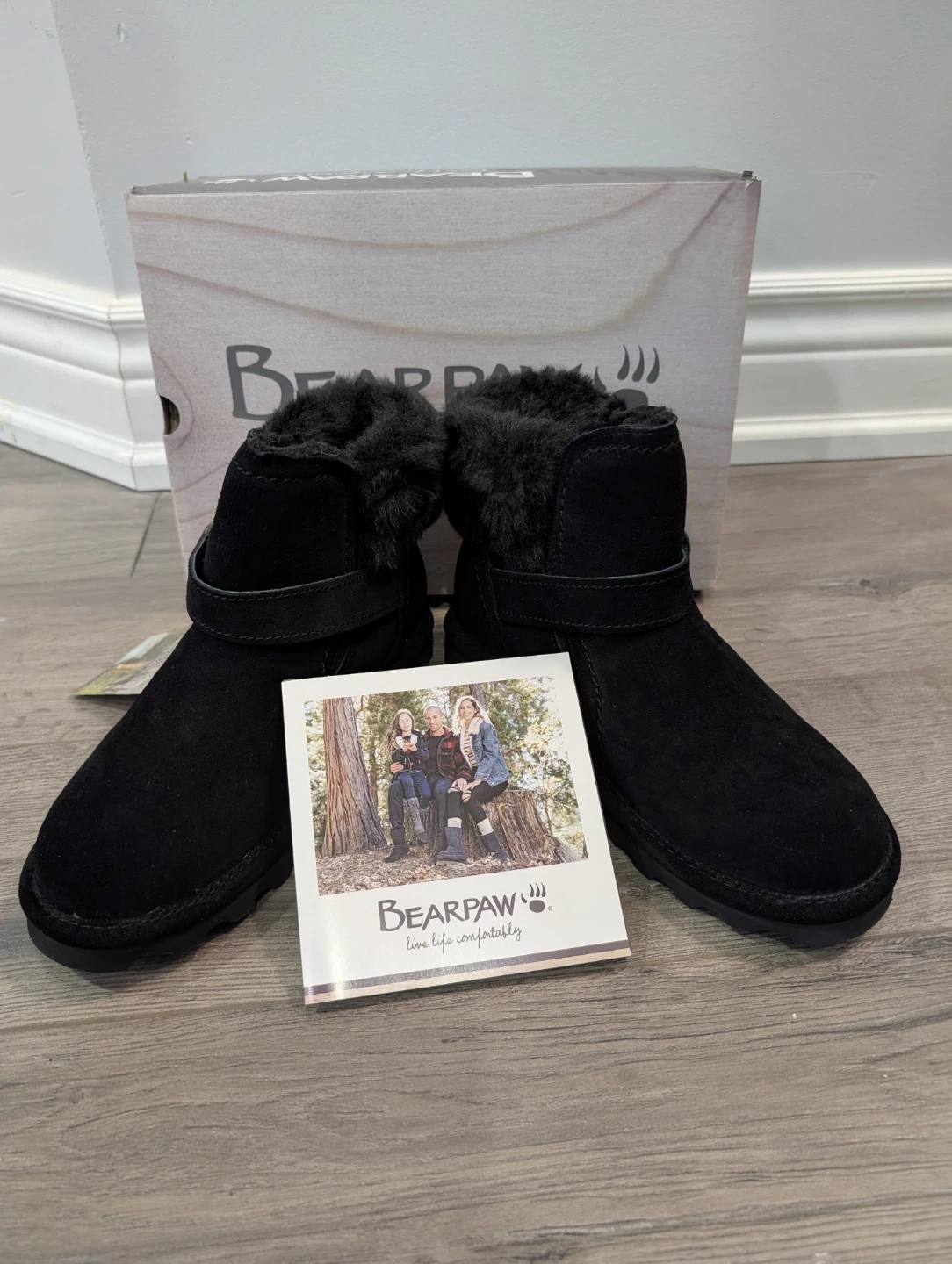 NIB - Women's Bearpaw Koko Black Boots Size 7