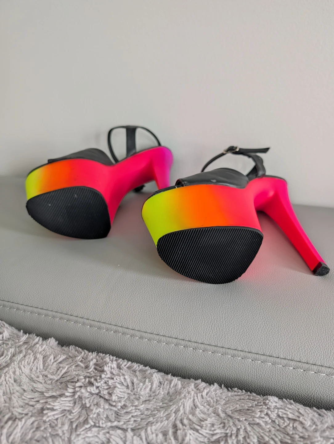 Pleaser USA Platform Heels Rainbow Gradient Size 7 - photo 3
