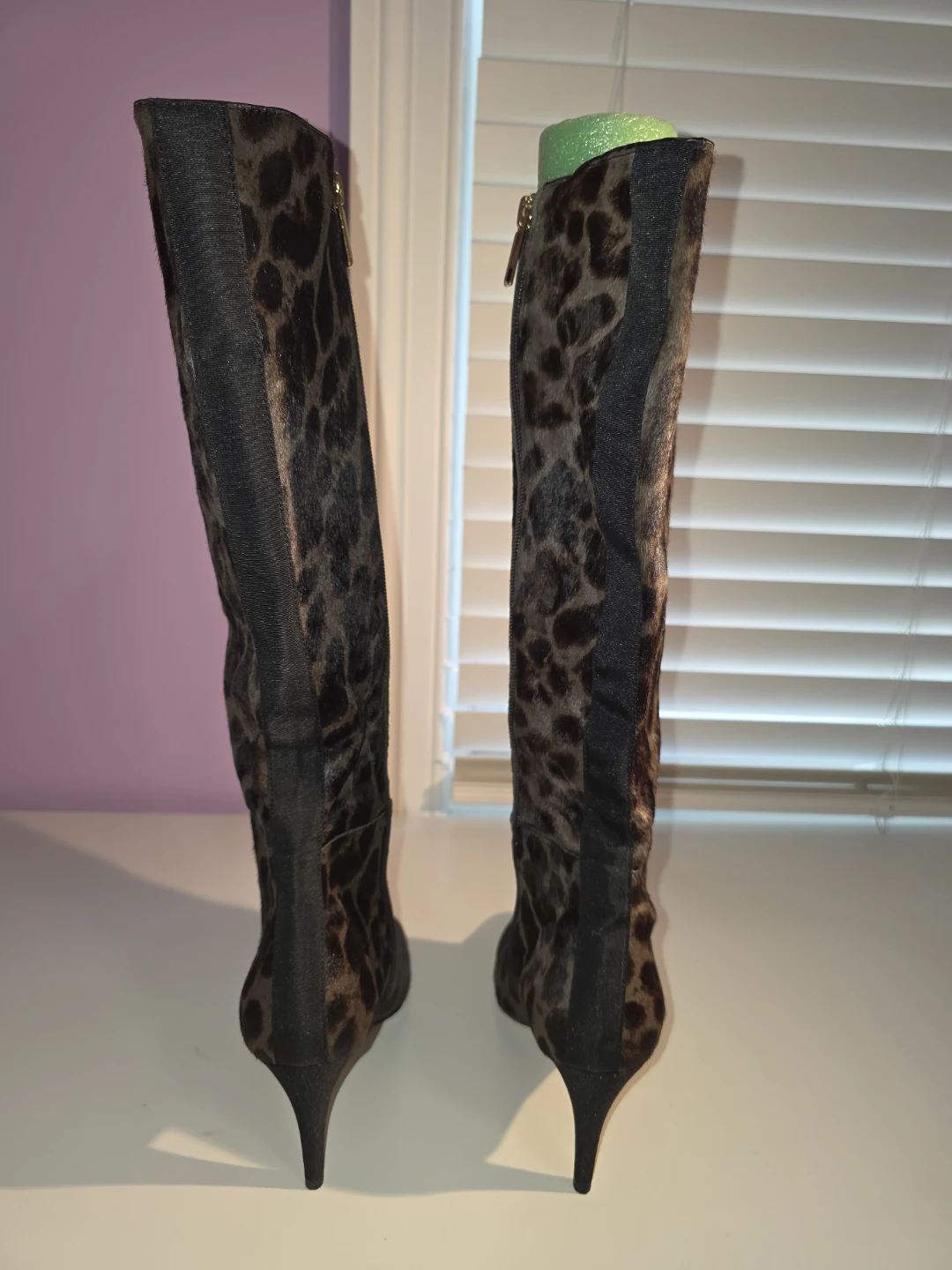 Karl Lagerfeld Leopard Print Knee High Boots Cow fur size 8.5 - photo 4