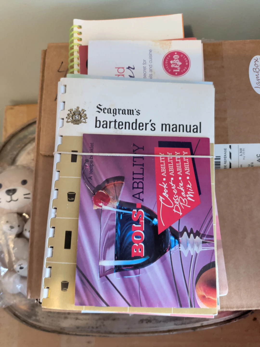 Seagram's Bartender's Manual and BOLS Recipe Booklet