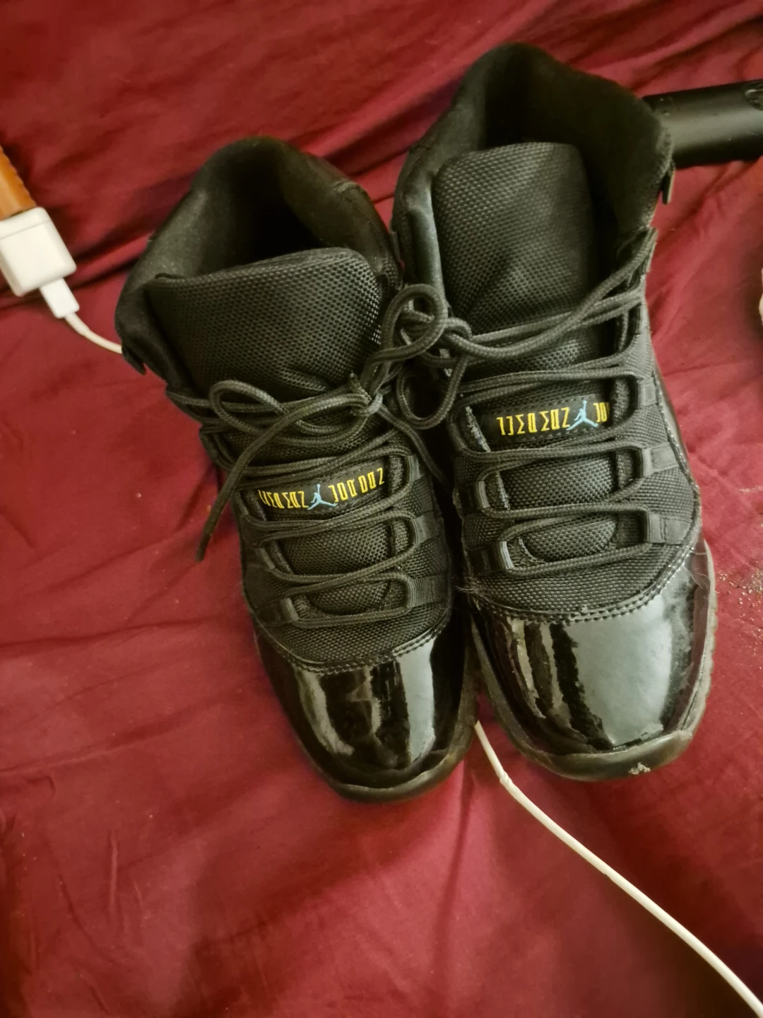 Jordan 11 Retro Black/Yellow - photo 2