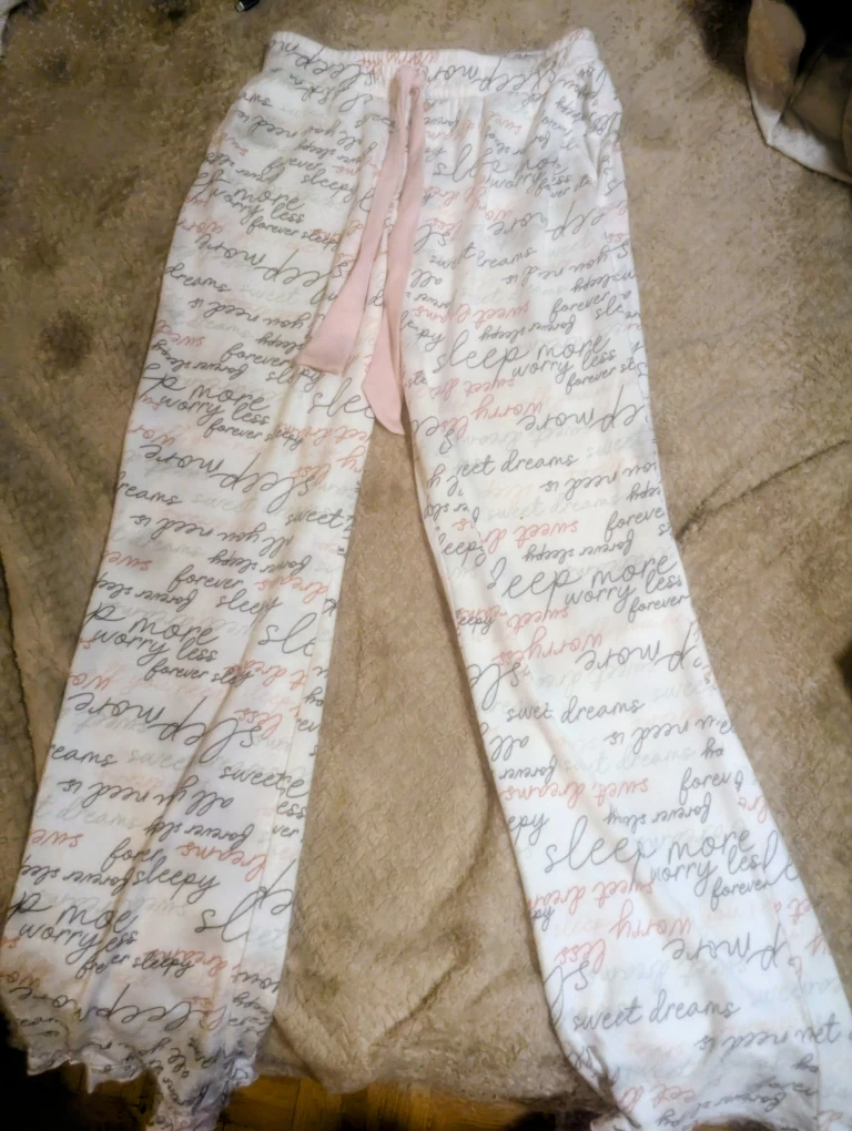 La Vie en Rose Pajama Set - XS/S