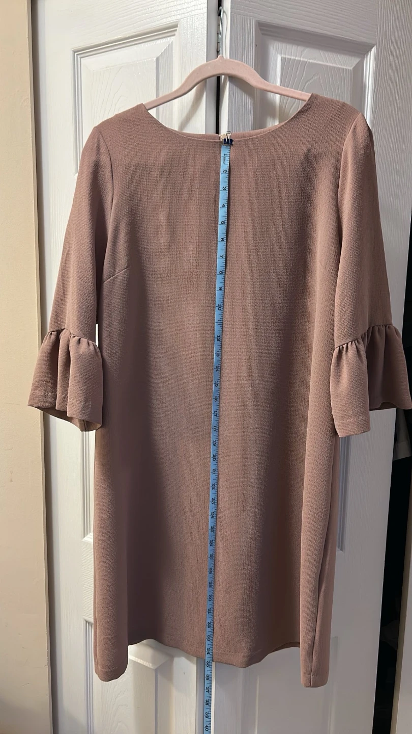 Elegant Beige Bell Sleeve Dress - photo 3