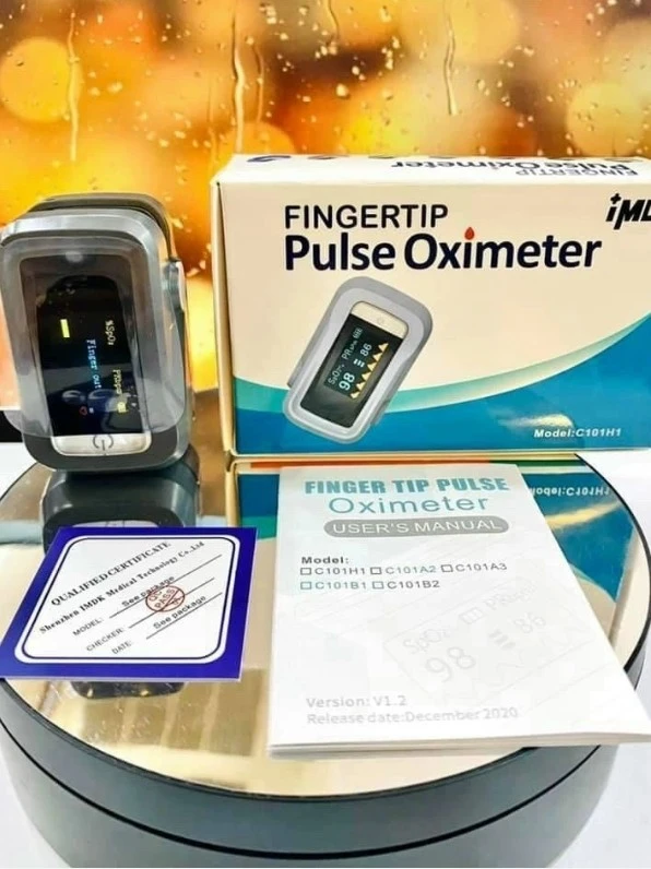 iMD Fingertip Pulse Oximeter C101H1